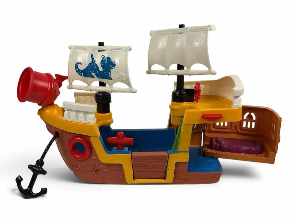 Fisher-Price Little People Pirate Ship Playset (2005 Model)